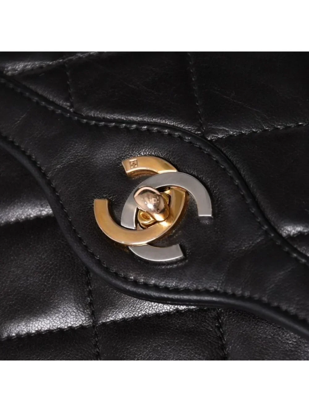 Chanel Quilted Double Flap Chain Shoulder Bag Limited Edition CC Logo Lambskin